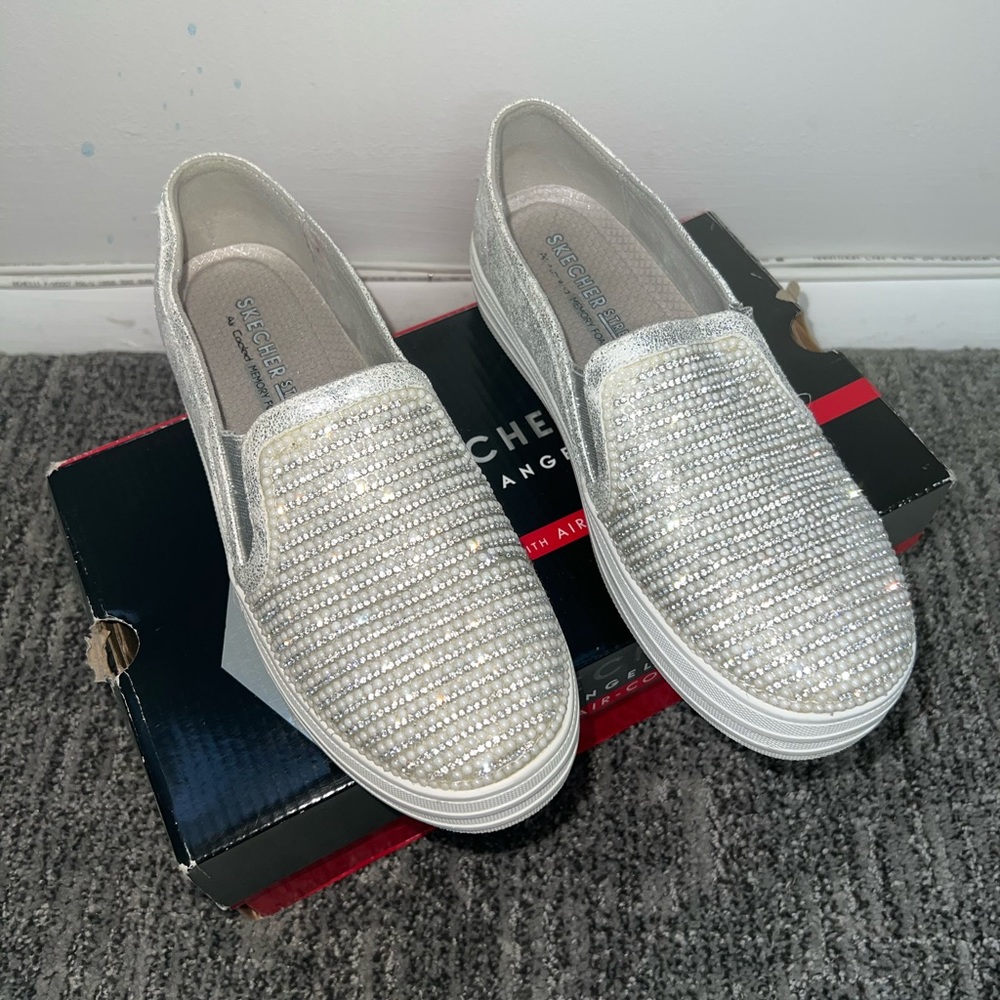 Very good condition with box